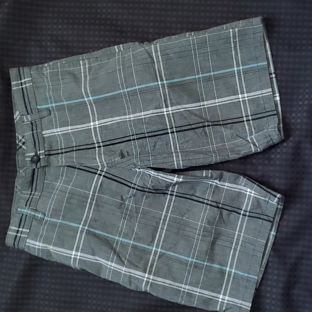 Burnside, black & gray striped shorts, size 20